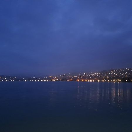 Balatonalmádi Malibu Apartment Balaton North מראה חיצוני תמונה